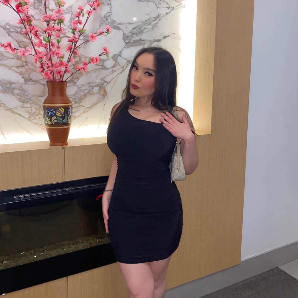 Meet your Posher, Janel